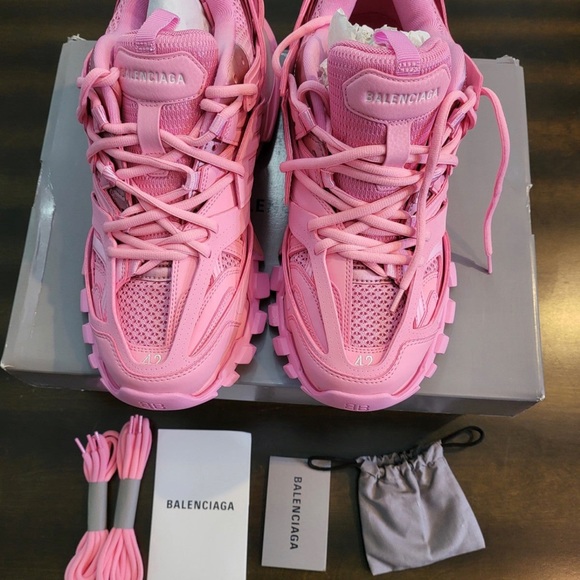 balenciaga light up sneakers